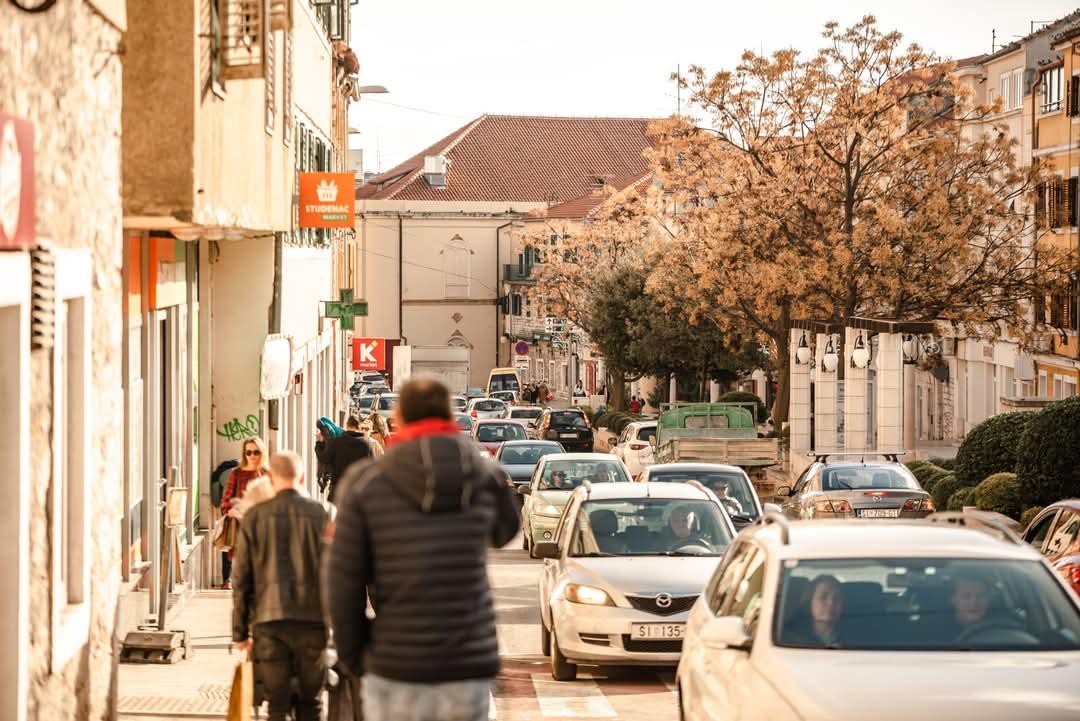 Rabljeni automobili opet poskupljuju, kronično nedostaje dizelaša 