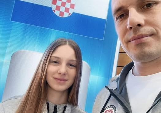 Šibenska karate reprezentativka Mare Mileta osvojila srebro na prestižnom natjecanju u Rijeci