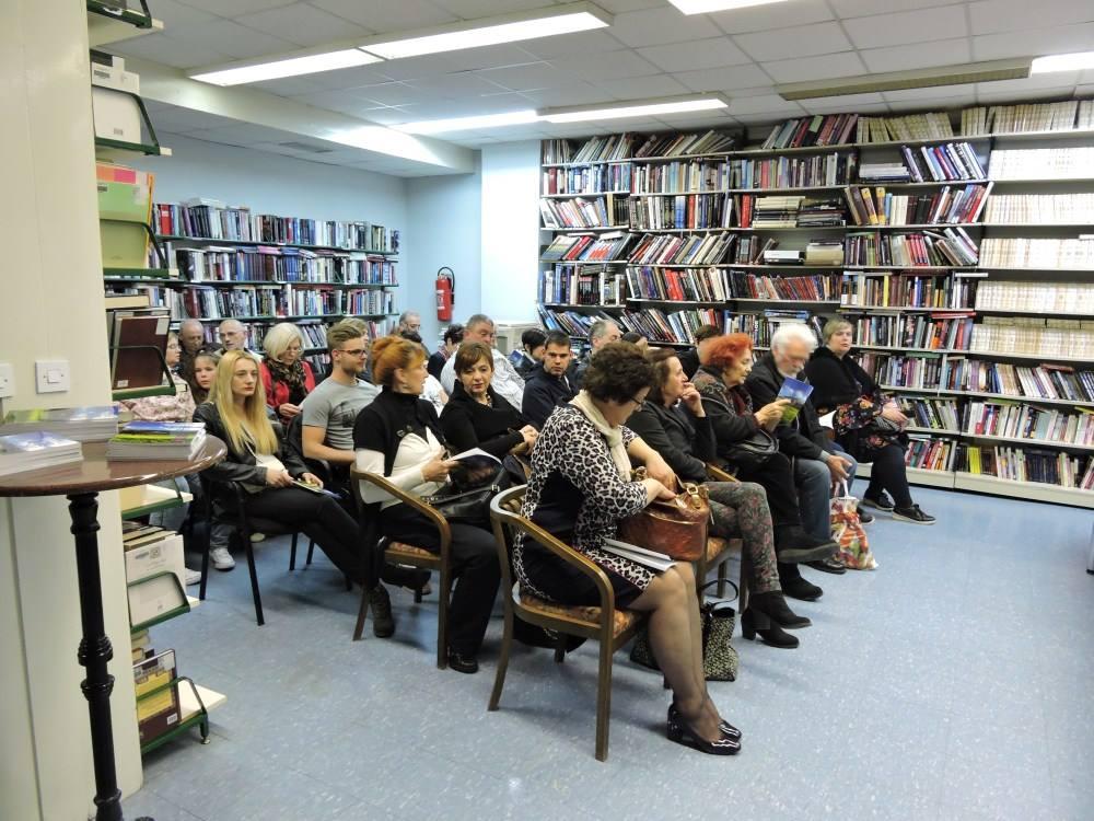 U drniškoj knjižnici večeras predstavljanje zbirke poezije Branke Milete-Grubač