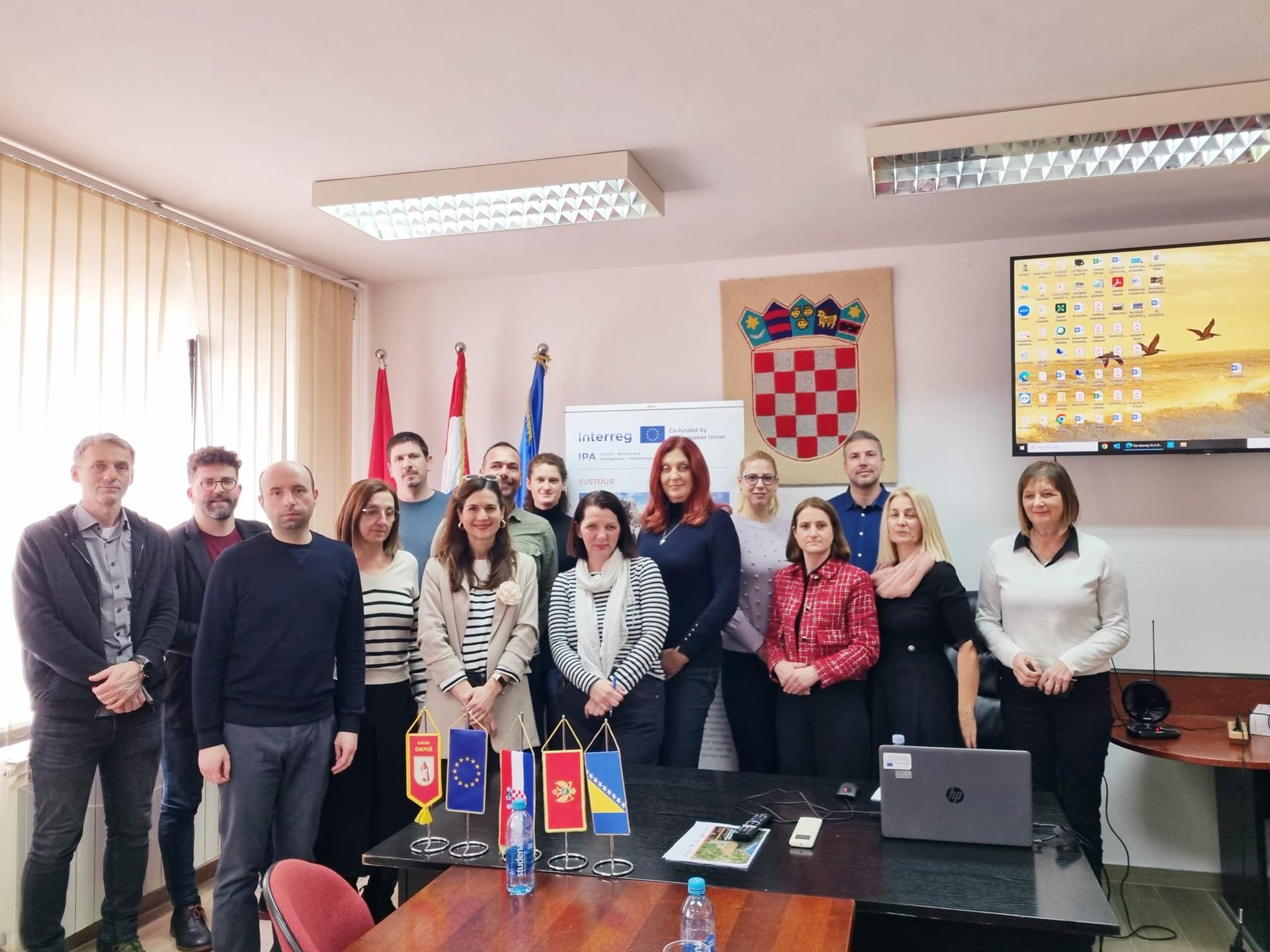 Održivi turizam za lokalni razvoj: U Drnišu održana početna konferencija projekta SUSTOUR